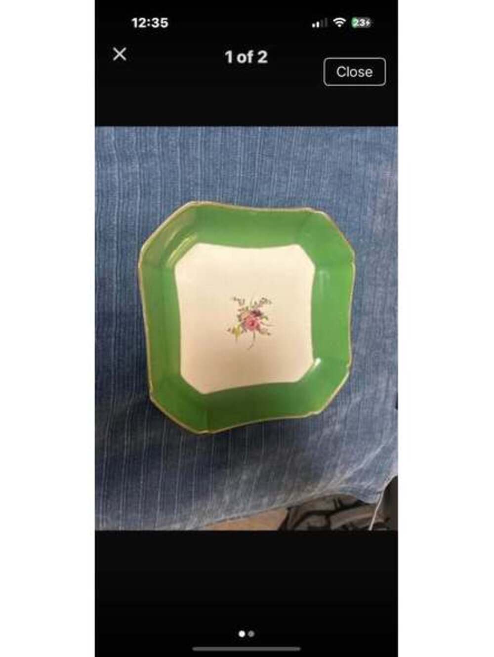 F. Winkle & Co Ltd Old English Whiteleigh Ware green floral ceramic dish